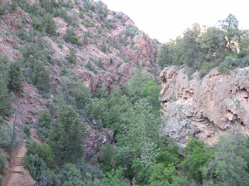 Tonto Natural Bridge 166.jpg